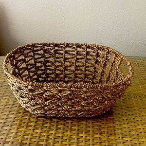 Decorative basket